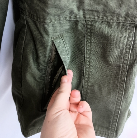 Olive Green Utility Chore DULUTH TRADING Women's Jacket (#1,377) - Picture 3 of 7